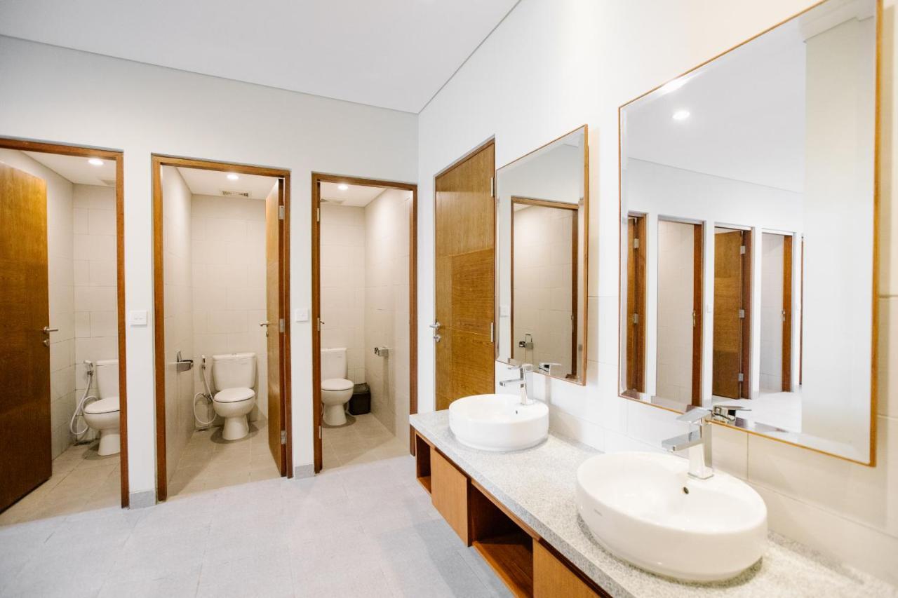 Vasudha Hostel Canggu エクステリア 写真
