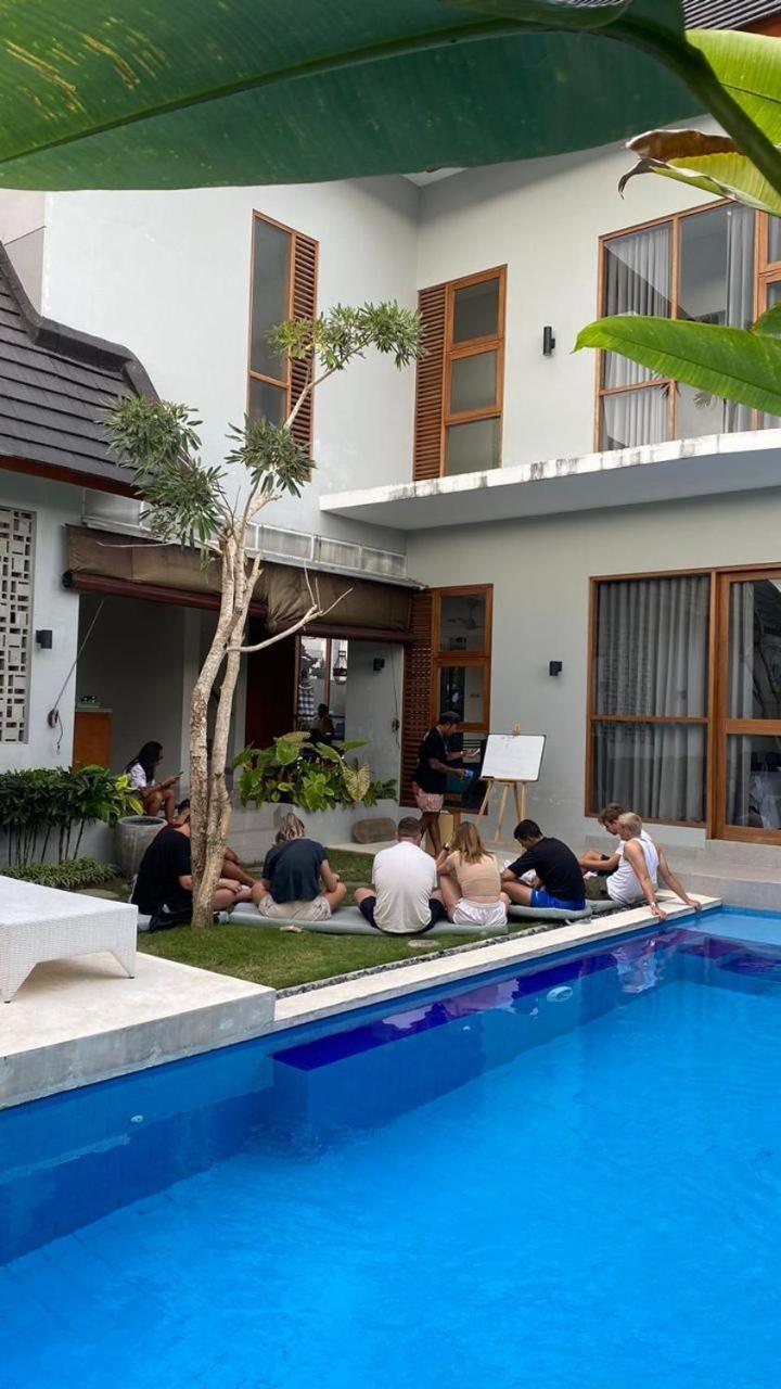 Vasudha Hostel Canggu エクステリア 写真